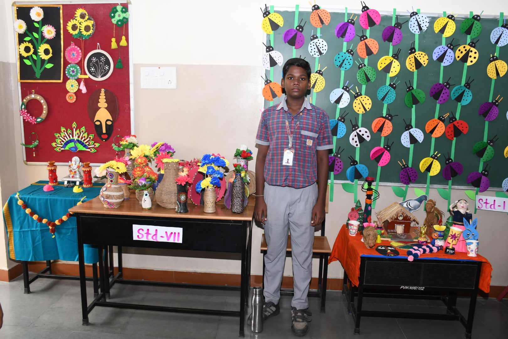 Ambience with sparkling crafty designs