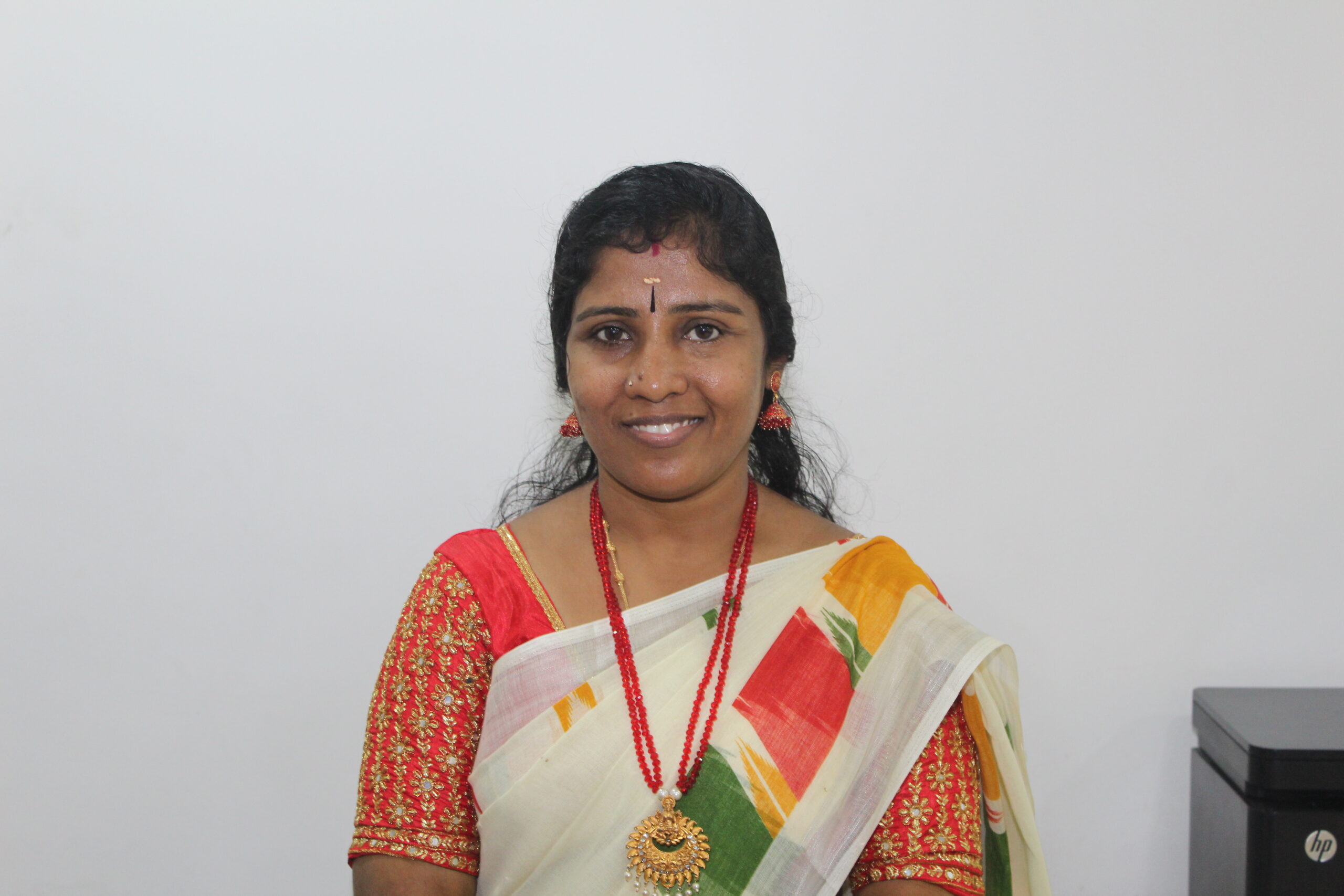 Bhuvaneswari.J PRT B.Lit (Tamil), M.A, B.Ed