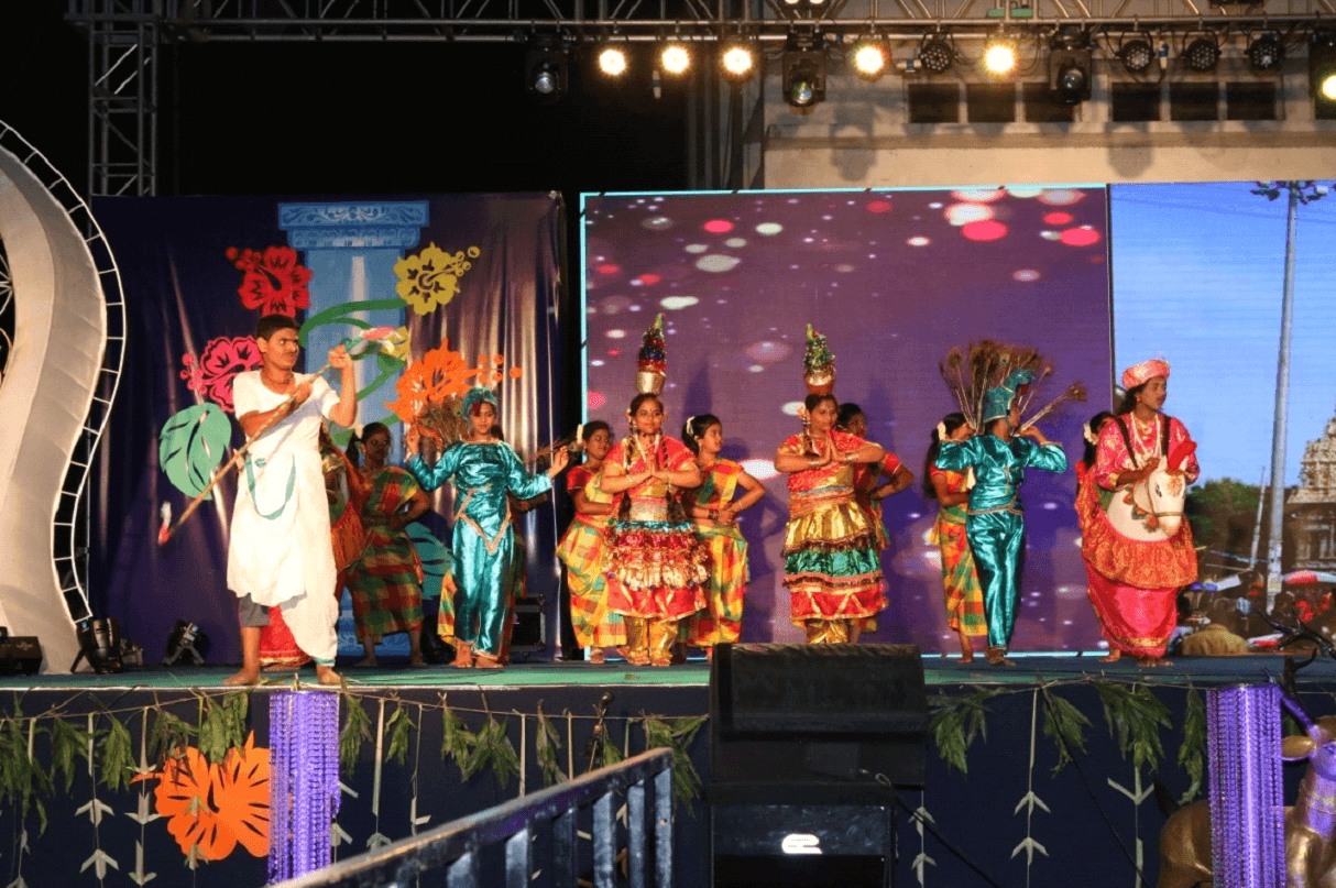 Different kinds of dance which depicts the culture of Tamil Nadu.