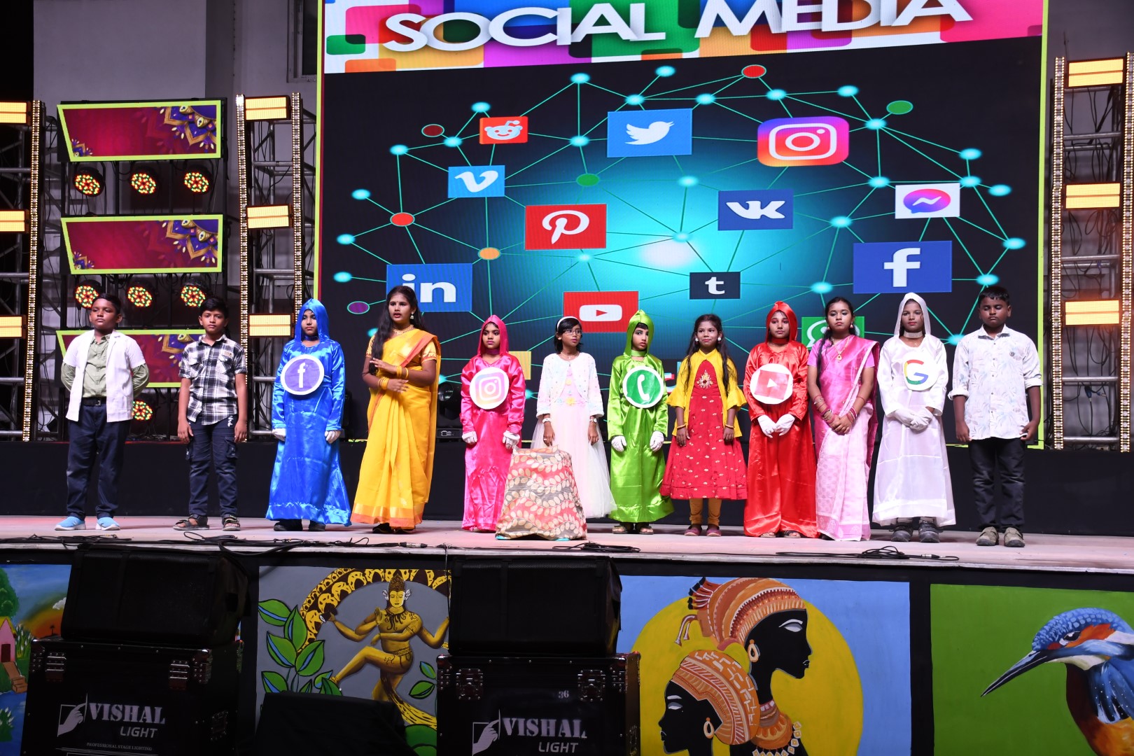 Students explore social media through the dramas