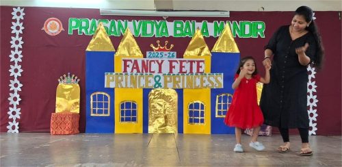 Dazzling duo takes the ramp by storm!