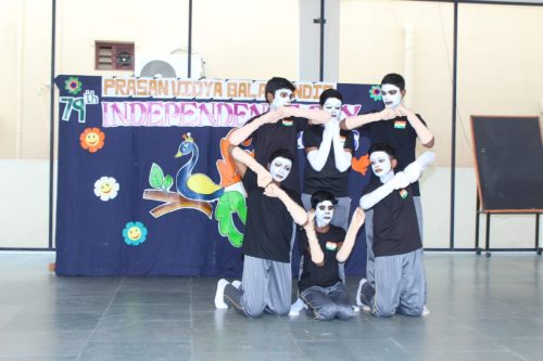 Freedoms light shines in every heart