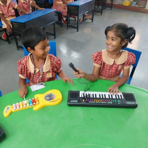 Listen closely,tap,bang,or ring the sounds brings joy (1)